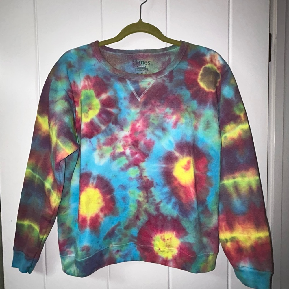Hanes Tie-Dye Crewneck Sweatshirt